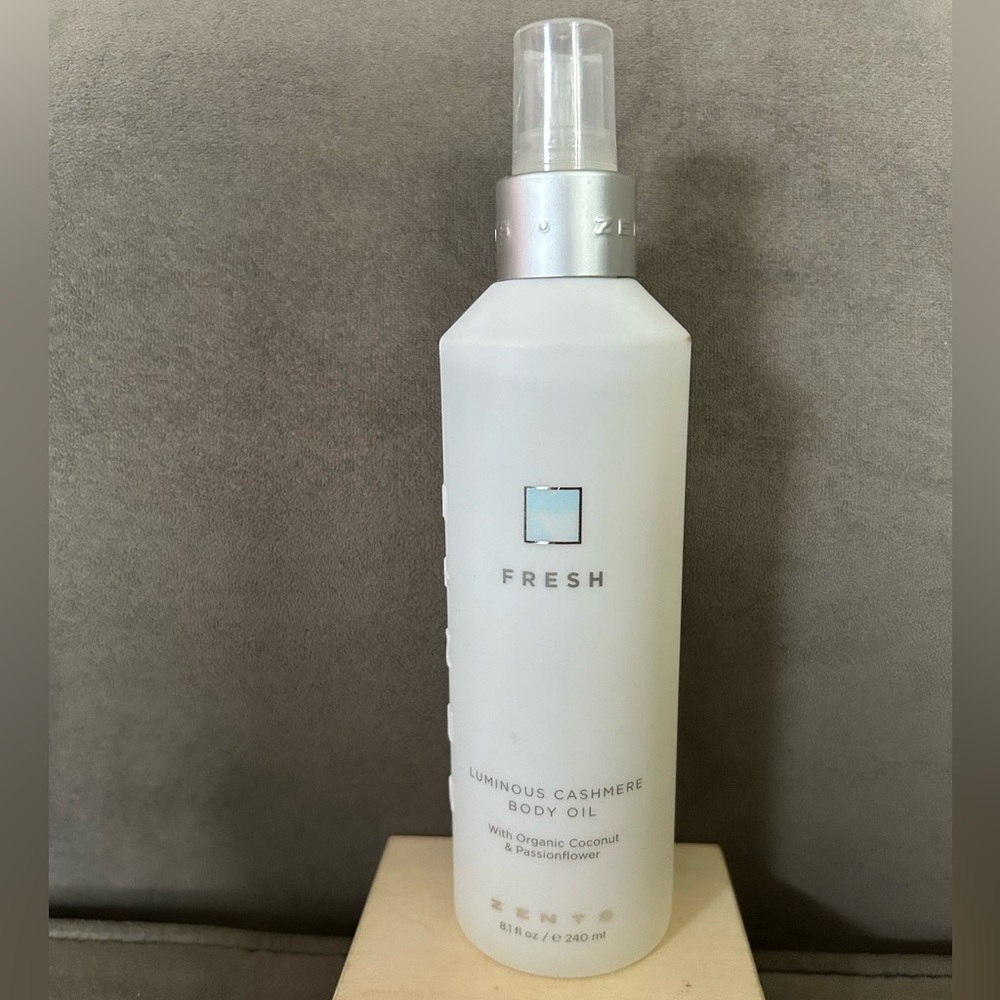 Fresh Luminous Cashmere Body Oil - White